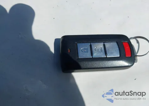 2016 Mitsubishi Outlander Se из США, поврежденный, VIN JA4AZ3A30GZ064415